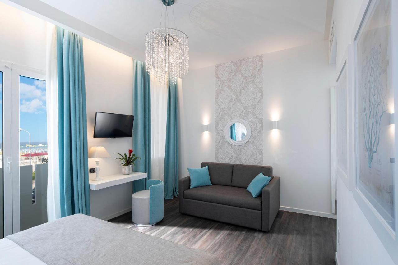 Litoraneo Suite Hotel Rimini Exterior photo