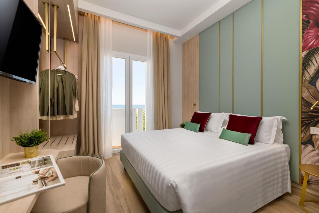 Litoraneo Suite Hotel Rimini Exterior photo