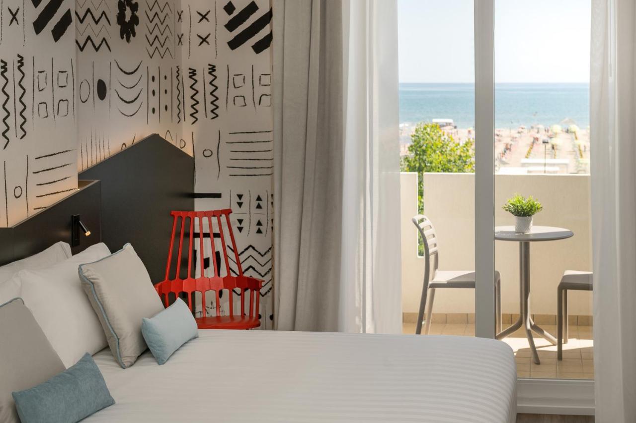 Litoraneo Suite Hotel Rimini Exterior photo