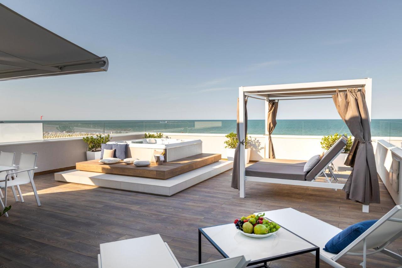 Litoraneo Suite Hotel Rimini Exterior photo