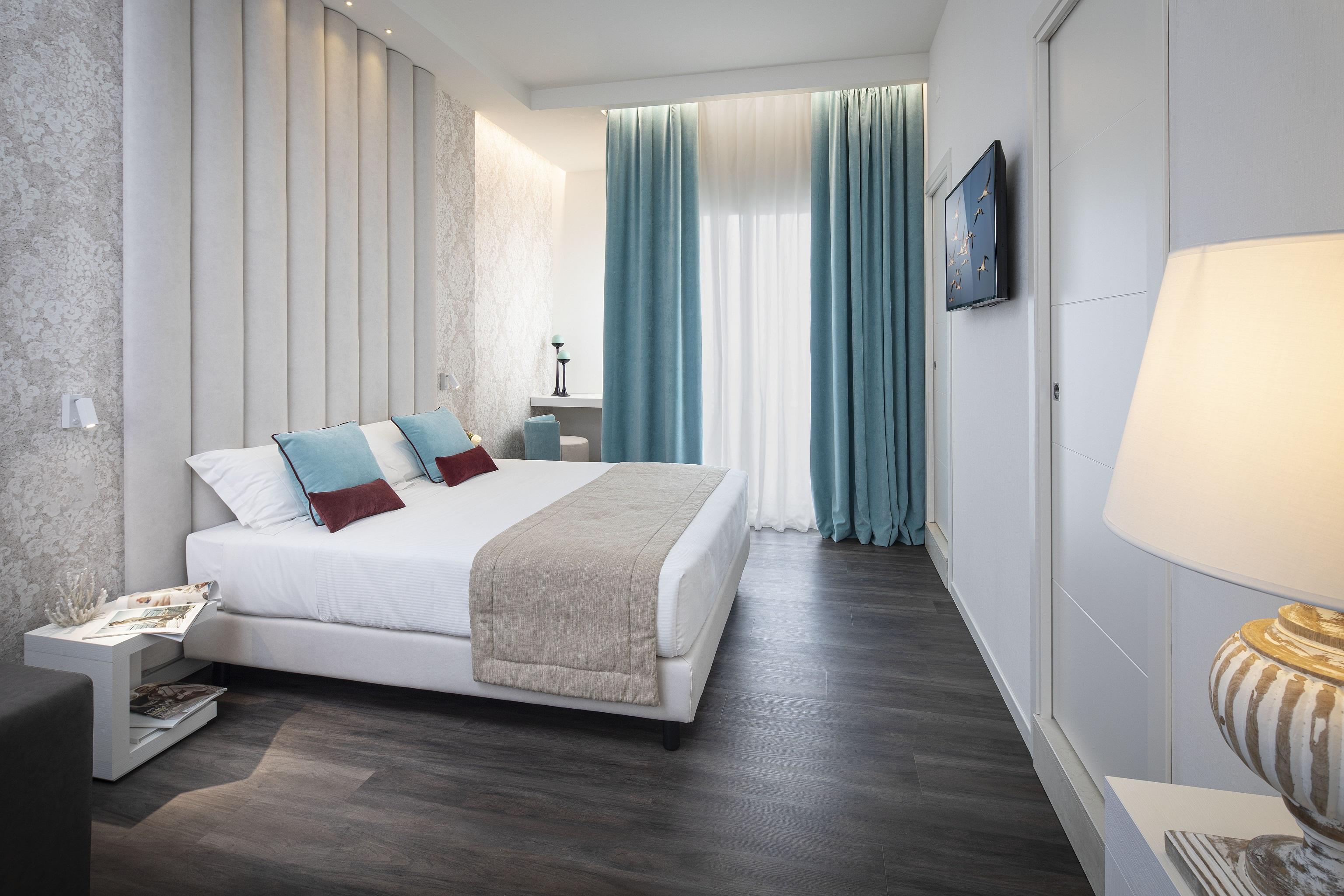 Litoraneo Suite Hotel Rimini Exterior photo