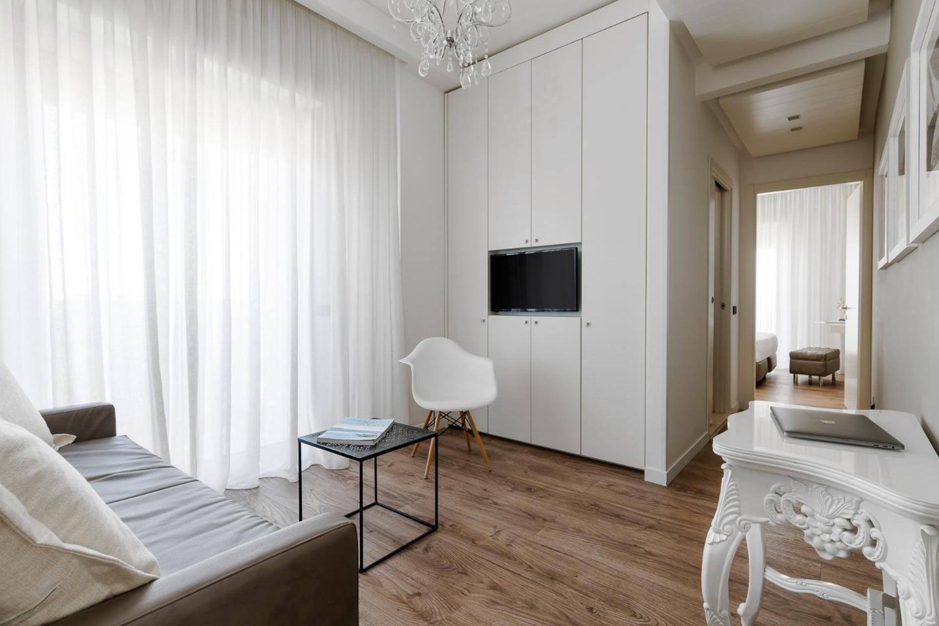 Litoraneo Suite Hotel Rimini Exterior photo